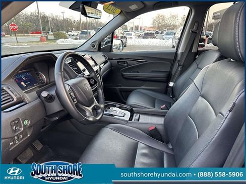 Used 2021 Honda Pilot Touring image 16