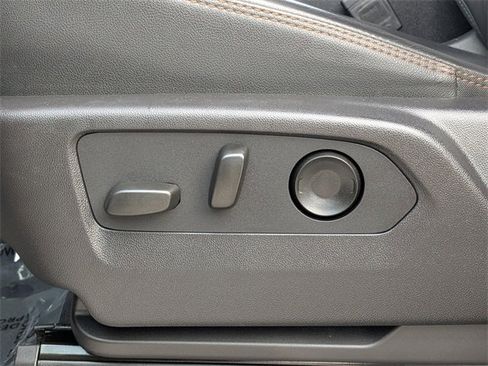 Used 2024 GMC Sierra 2500 AT4 w/ AT4 Preferred Package image 20