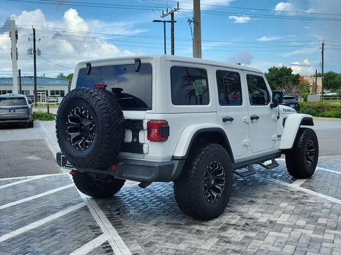 Used 2021 Jeep Wrangler Unlimited Rubicon AWD/4WD image 5