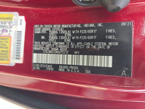 Used 2022 Toyota Sienna XLE w/ XLE Plus Package FWD image 18