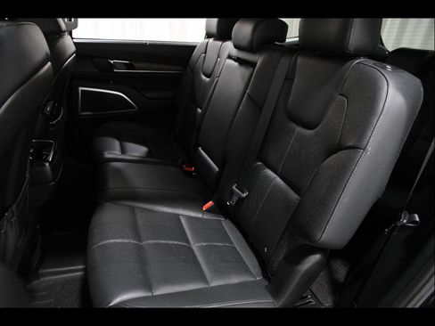 Used 2022 Kia Telluride EX w/ Towing Package AWD/4WD image 21