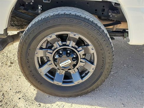 Used 2024 Ford F250 Lariat w/ Lariat Ultimate Package image 14