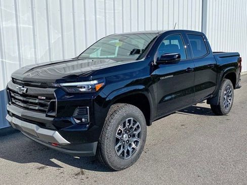 New 2026 Chevrolet Colorado Z71 w/ Z71 Convenience Package 2 image 3