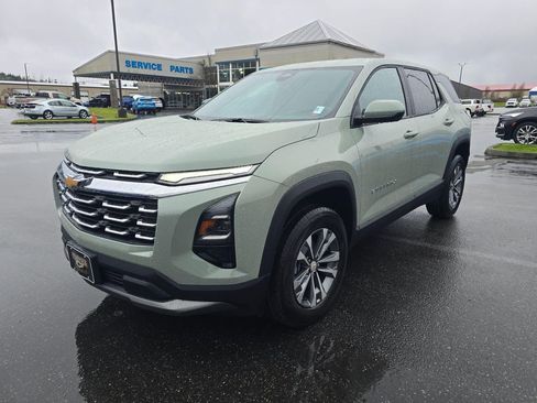 New 2026 Chevrolet Equinox LT image 7