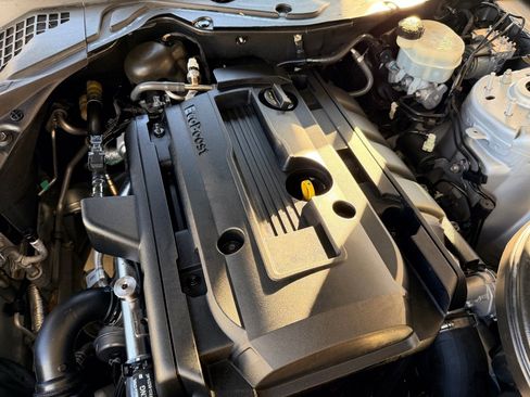 Used 2015 Ford Mustang Premium image 24