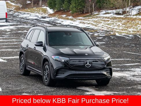Used 2023 Mercedes-Benz EQB 300 4MATIC w/ AMG Night Package image 12