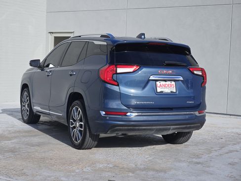 Used 2024 GMC Terrain Denali w/ Denali Premium Package image 6