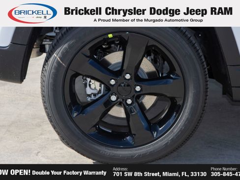 New 2025 Jeep Grand Cherokee Laredo image 39