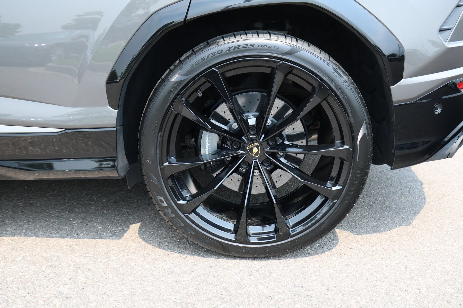 Used 2021 Lamborghini Urus AWD/4WD image 6