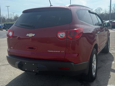 Used 2012 Chevrolet Traverse LT image 5