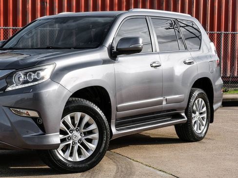 Used 2015 Lexus GX 460 w/ Premium Package AWD/4WD image 7