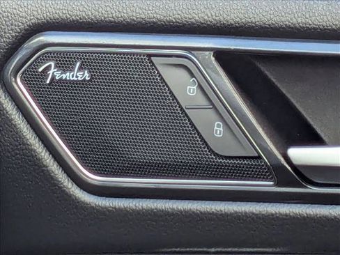 Used 2024 Volkswagen Tiguan SEL R-Line image 17