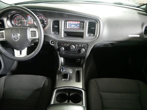 Used 2014 Dodge Charger SE AWD/4WD image 10