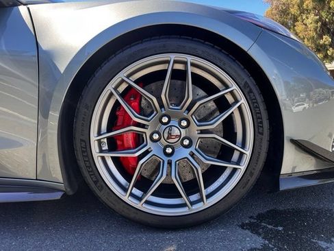 Used 2024 Chevrolet Corvette Z06 w/ Z07 Performance Package RWD image 4
