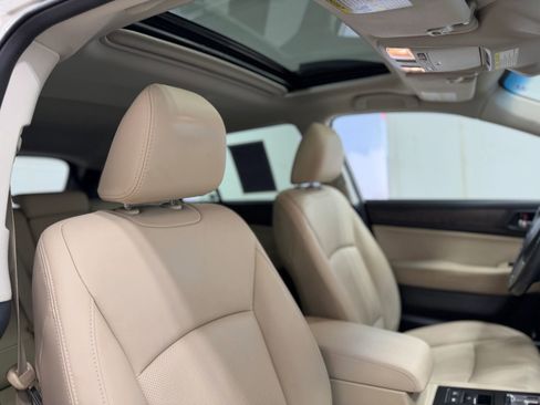 Used 2017 Subaru Outback 2.5i Limited image 28