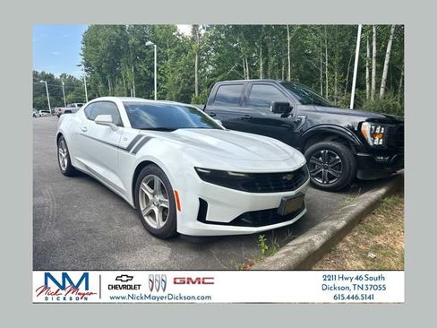 Used 2019 Chevrolet Camaro LT RWD image 1