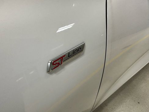 Certified 2023 Ford Escape ST-Line w/ Tech Pack #1 image 7