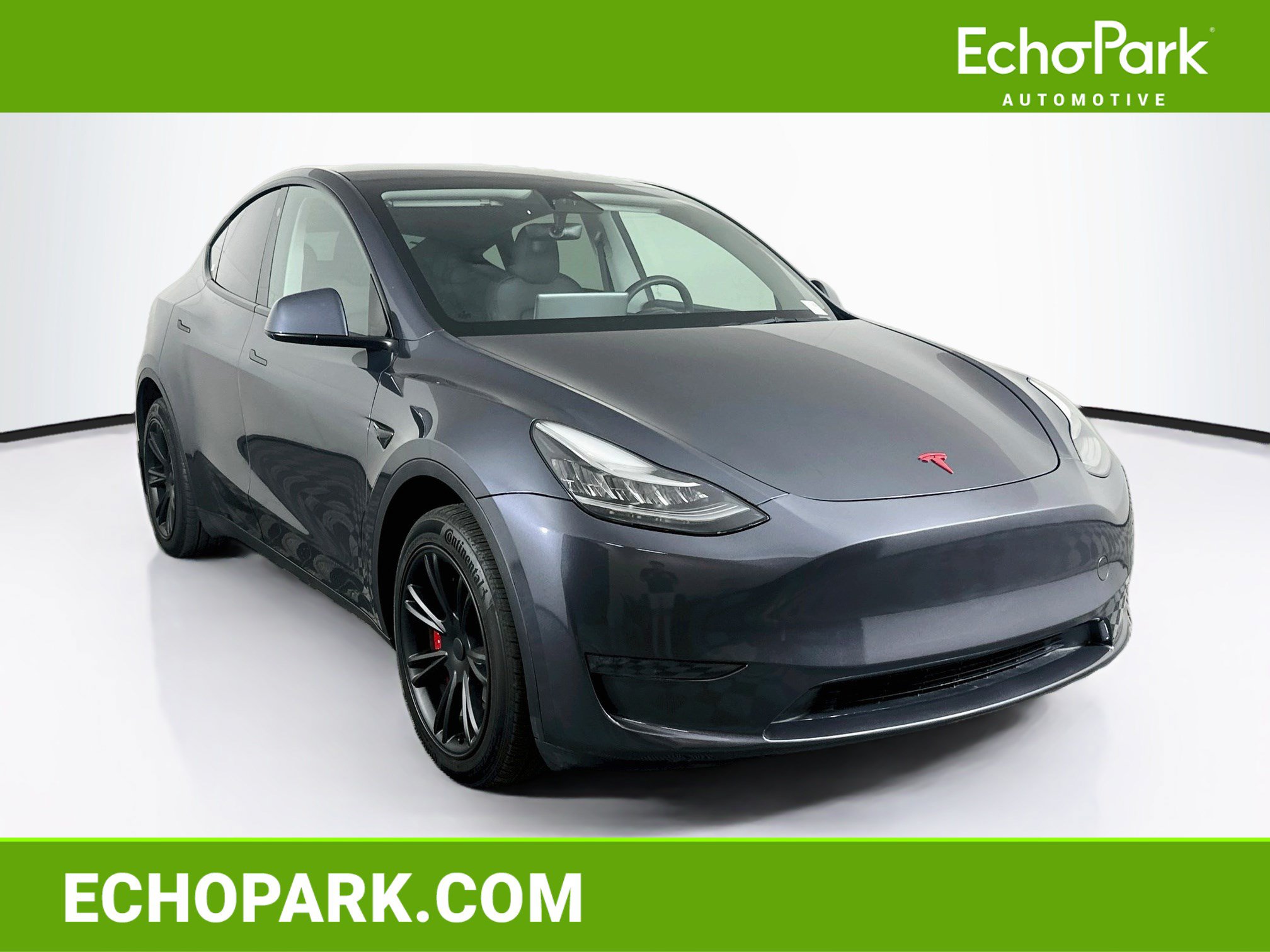 Used 2023 Tesla Model Y Long Range AWD/4WD image 1