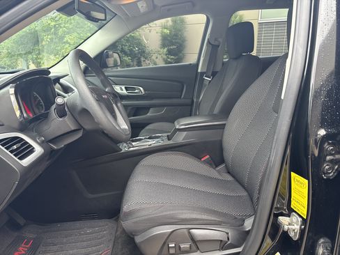 Used 2017 GMC Terrain SLE FWD image 16