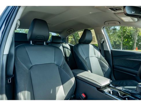 Used 2026 Toyota Camry XLE FWD image 18