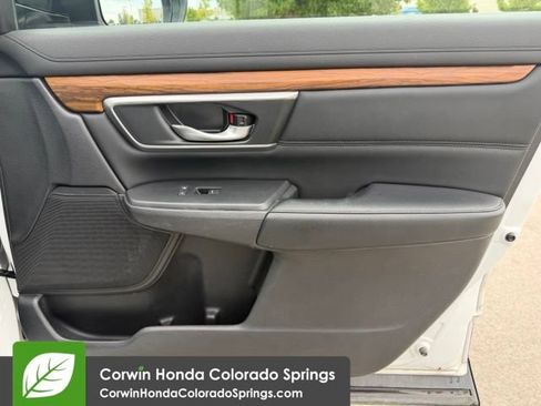 Used 2019 Honda CR-V Touring image 28