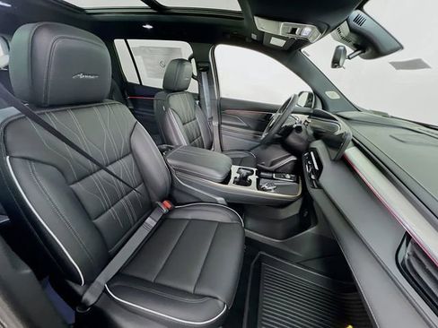 New 2026 Buick Enclave Avenir w/ Super Cruise Package image 30