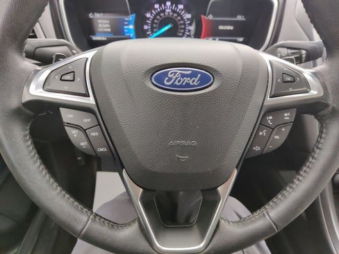 Used 2018 Ford Fusion Titanium image 22