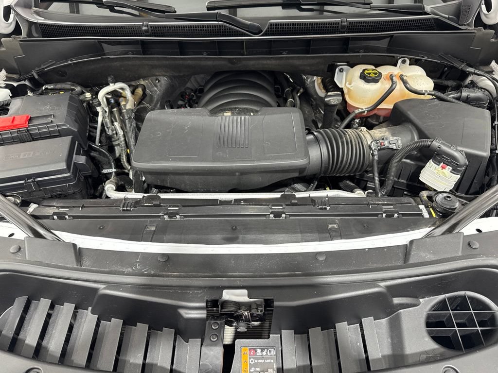 Used 2025 GMC Yukon Denali AWD/4WD image 29
