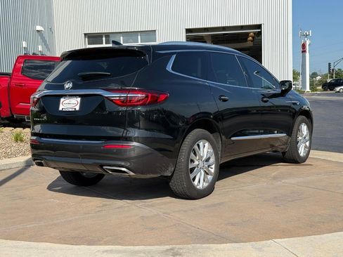 Used 2020 Buick Enclave Essence w/ Sound and Sites Package FWD image 5