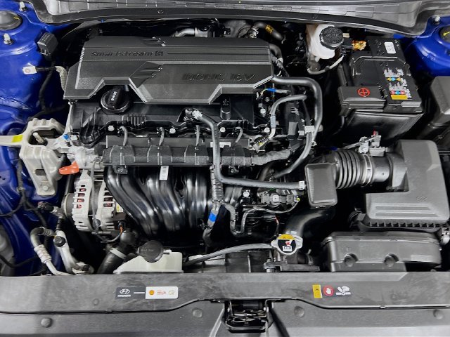 Used 2024 Hyundai Elantra SEL FWD image 29
