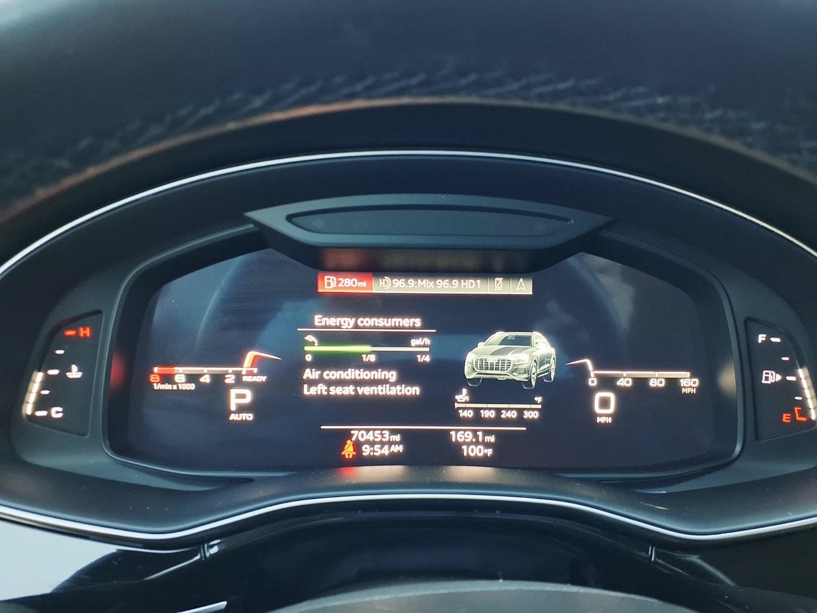 Used 2021 Audi Q8 Premium Plus AWD/4WD image 26