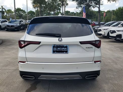 Certified 2025 Acura MDX w/ Technology Package FWD image 6