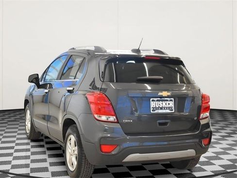 Used 2017 Chevrolet Trax LT w/ LT Convenience Package image 10