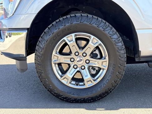 Used 2022 Ford F150 XLT w/ Equipment Group 302A High AWD/4WD image 9