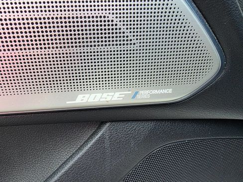 Used 2017 INFINITI Q60 2.0t w/ Premium Plus Package 2.0T image 11