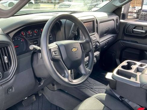 Used 2019 Chevrolet Silverado 1500 Custom w/ Custom Max Trailering Package image 14