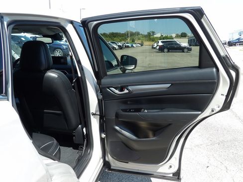 Used 2025 MAZDA CX-5 AWD 2.5 S w/ Preferred Package image 13