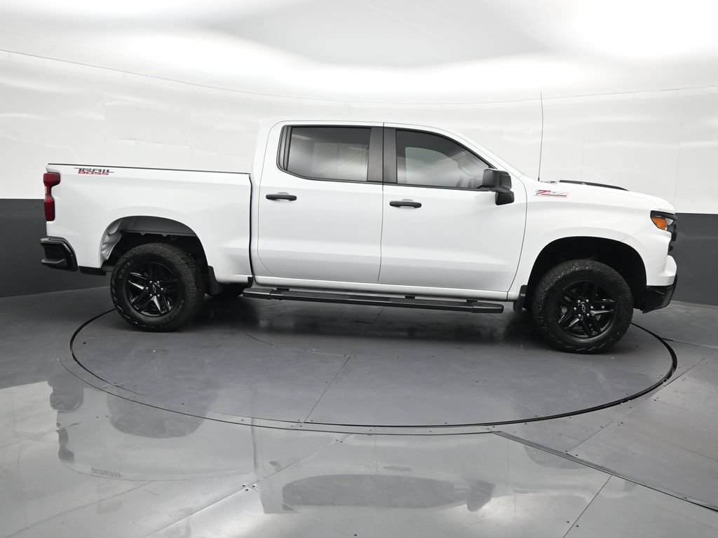Used 2024 Chevrolet Silverado 1500 Custom Trail Boss AWD/4WD image 7