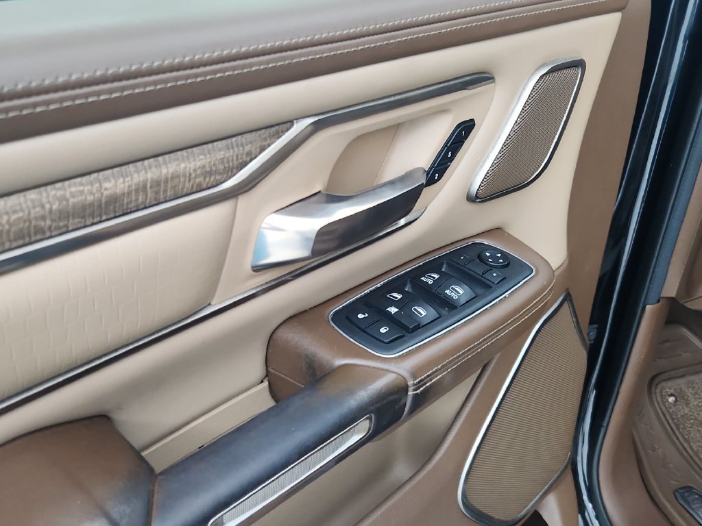 Used 2019 RAM 1500 Limited AWD/4WD image 23