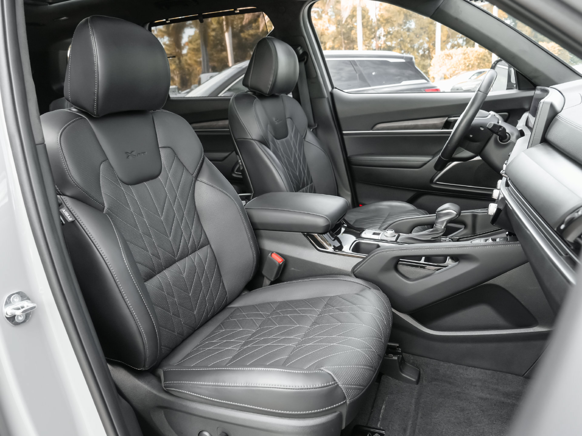 Used 2025 Kia Telluride SX Prestige X-Pro AWD/4WD image 11