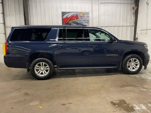 Used 2017 Chevrolet Suburban LS AWD/4WD image 6
