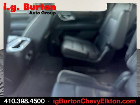 Used 2023 Chevrolet Tahoe Premier AWD/4WD image 7