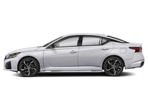 New 2025 Nissan Altima 2.5 SR w/ SR Premium Package image 5