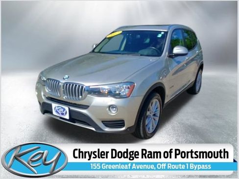 Used 2017 BMW X3 xDrive28i AWD/4WD image 1
