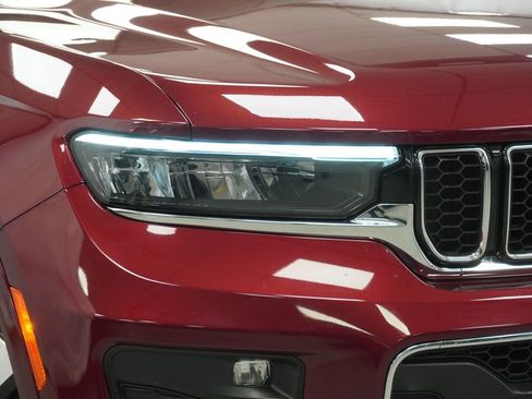 Certified 2023 Jeep Grand Cherokee L Overland image 6