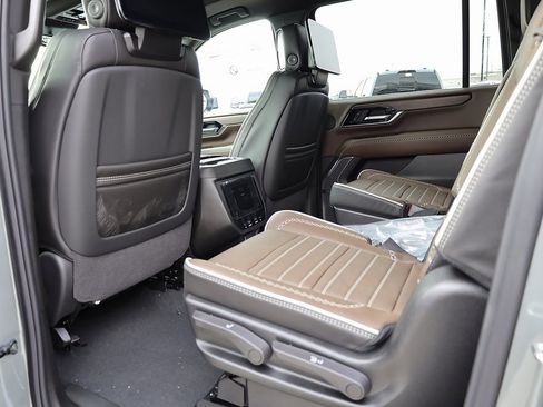 New 2026 GMC Yukon XL Denali Ultimate image 19