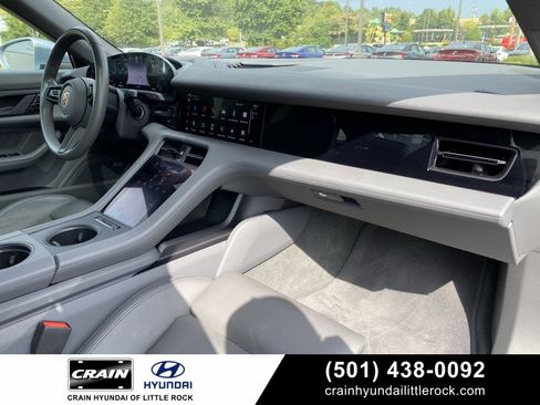 Used 2020 Porsche Taycan 4S w/ Premium Package image 38