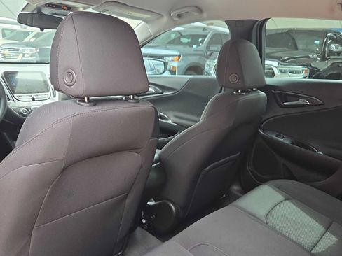 Used 2025 Chevrolet Malibu RS FWD image 16