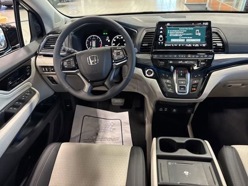 New 2026 Honda Odyssey Elite image 11