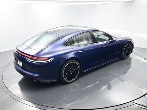 Used 2022 Porsche Panamera Turbo S image 44